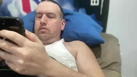 bigcocksuckingslut online show from February 23, 1:14 am