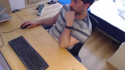 bigcok35spain online show from May 31, 9:38 am