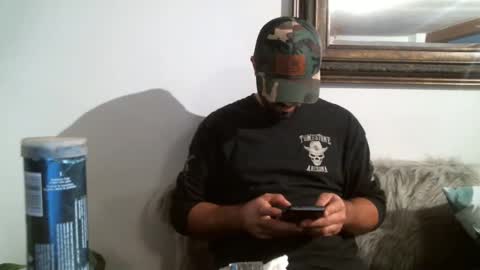 Snapshot of bigcumcanada chatting on December 31, 1:26 am bg online show from December 31, 1:26 am