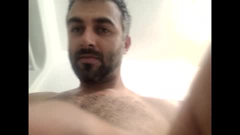 bg online show from April 20, 9:49 pm