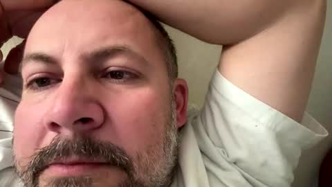 Snapshot of bigdaddy366055 chatting on December 16, 1:21 am bigdaddy366055 online show from December 16, 1:21 am