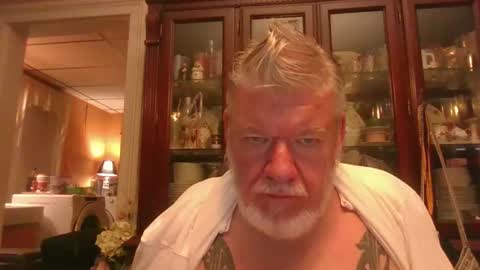Snapshot of bigdaddybear1244 chatting on June 11, 2:53 am BigDaddyBear online show from June 11, 2:53 am