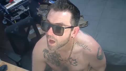 bigdaddybossdick online show from April 28, 8:47 pm