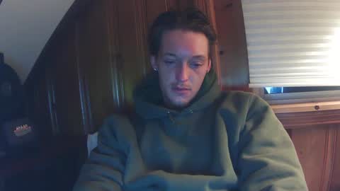 Snapshot of bigdaddycumz chatting on December 7, 12:41 am Bigdaddycumz online show from December 7, 12:41 am