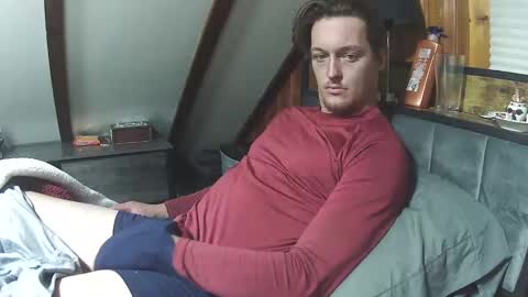 Snapshot of bigdaddycumz chatting on November 11, 11:05 pm Bigdaddycumz online show from November 11, 11:05 pm