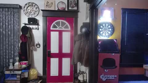 Snapshot of bigdbrillion chatting on February 15, 12:11 pm Darryl online show from February 15, 12:11 pm