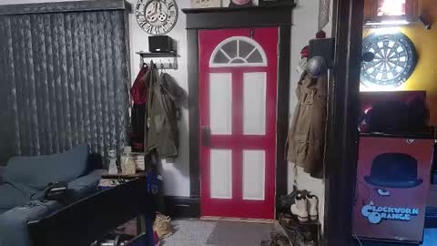 Snapshot of bigdbrillion chatting on February 24, 5:33 am Darryl online show from February 24, 5:33 am