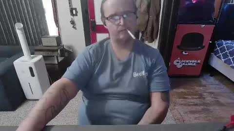 Snapshot of bigdbrillion chatting on November 14, 2:05 pm Darryl online show from November 14, 2:05 pm