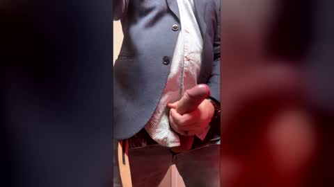 bigdick3981 online show from April 30, 1:17 pm
