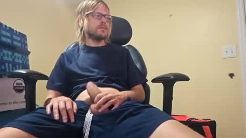 Snapshot of bigdickd991 chatting on March 8, 2:54 pm Bigdickd991 online show from March 8, 2:54 pm