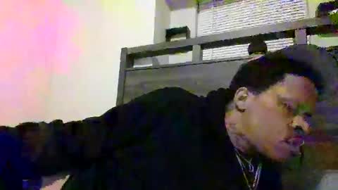 Snapshot of bigdickdaddy3200798456 chatting on December 5, 11:07 pm bigdickdaddy3200798456 online show from December 5, 11:07 pm