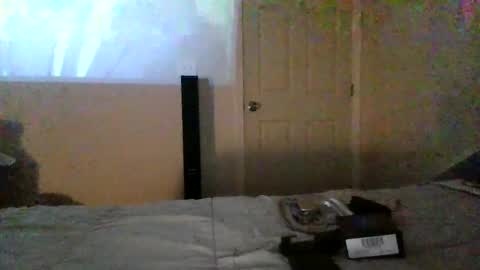 Snapshot of bigdickdaddy3200798456 chatting on February 10, 4:52 am bigdickdaddy3200798456 online show from February 10, 4:52 am