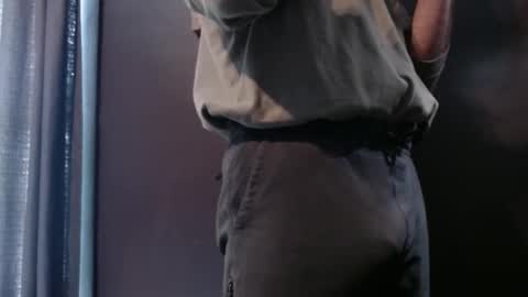 Snapshot of bigdickdaddy567130413 chatting on February 2, 3:00 pm bigdickdaddy567130413 online show from February 2, 3:00 pm