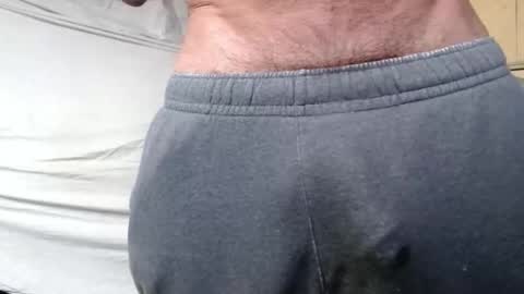 Snapshot of bigdickdaddy567130413 chatting on February 17, 4:35 pm bigdickdaddy567130413 online show from February 17, 4:35 pm