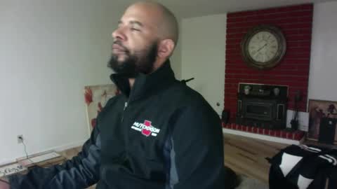 Snapshot of bigdickjimmywill chatting on February 4, 4:48 am CAJEinc online show from February 4, 4:48 am