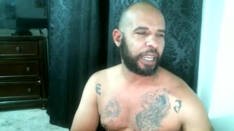 Snapshot of bigdickjimmywill chatting on November 4, 8:57 am CAJEinc online show from November 4, 8:57 am