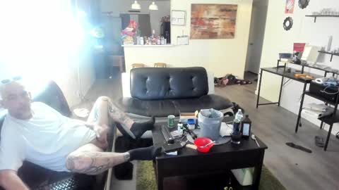bigdickpiercedtattoos online show from October 13, 2:44 am