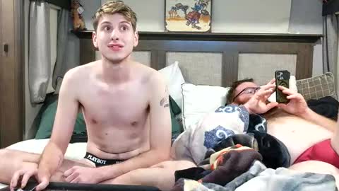 Snapshot of bigdicktwink117 chatting on March 22, 2:26 am bigdicktwink117 online show from March 22, 2:26 am