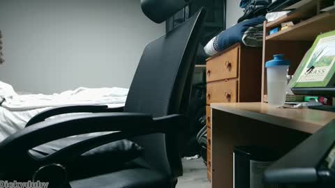 George Forest Dickyduby on all Socials online show from November 17, 3:45 am