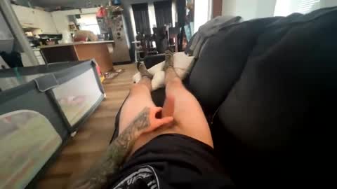 Snapshot of bigdikdaddy007 chatting on January 18, 5:37 pm bigdikdaddy007 online show from January 18, 5:37 pm
