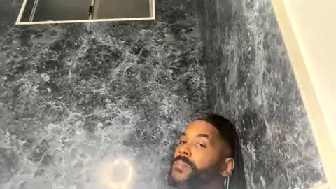 Snapshot of bigdinca chatting on October 11, 9:08 am bigdinca online show from October 11, 9:08 am