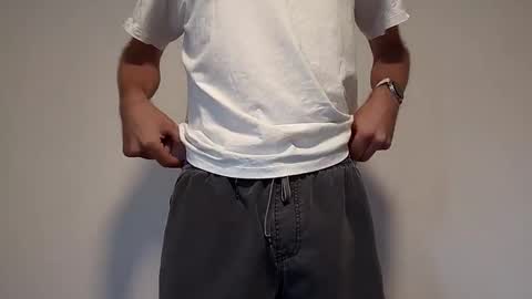 Snapshot of bigdmick96 chatting on April 6, 12:08 am bigdmick96 online show from April 6, 12:08 am