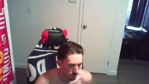 Snapshot of bigdog_112 chatting on April 19, 7:16 pm BigWilly online show from April 19, 7:16 pm