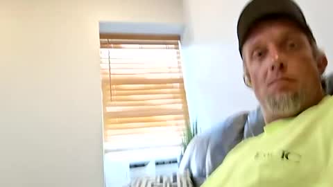 Snapshot of bigdrick9in chatting on August 4, 1:09 am bigdrick9in online show from August 4, 1:09 am