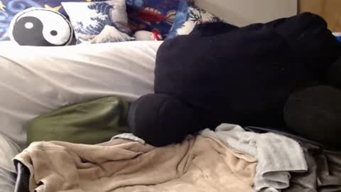 Bigandthick online show from December 8, 7:37 am