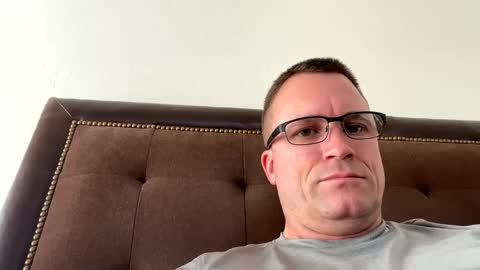 Snapshot of bigger22332233 chatting on December 1, 9:26 pm bigger22332233 online show from December 1, 9:26 pm