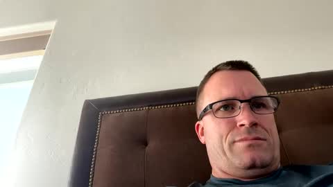 Snapshot of bigger22332233 chatting on December 2, 10:23 pm bigger22332233 online show from December 2, 10:23 pm