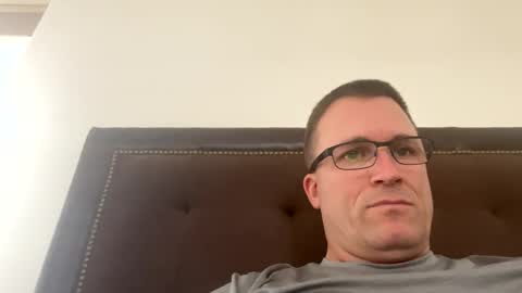 Snapshot of bigger22332233 chatting on December 6, 7:12 pm bigger22332233 online show from December 6, 7:12 pm