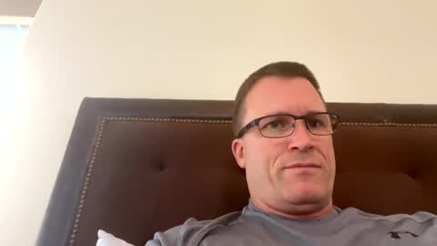 Snapshot of bigger22332233 chatting on December 12, 10:20 pm bigger22332233 online show from December 12, 10:20 pm