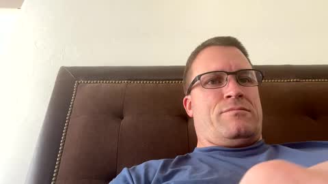 Snapshot of bigger22332233 chatting on December 15, 9:31 pm bigger22332233 online show from December 15, 9:31 pm