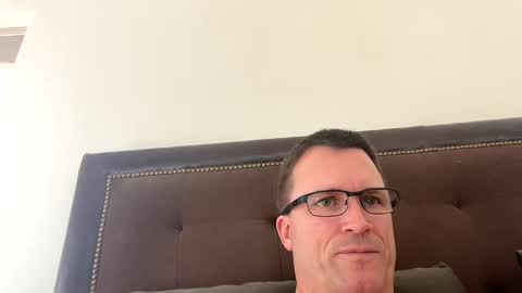 Snapshot of bigger22332233 chatting on December 20, 7:50 pm bigger22332233 online show from December 20, 7:50 pm