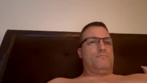 Snapshot of bigger22332233 chatting on January 10, 3:16 pm bigger22332233 online show from January 10, 3:16 pm