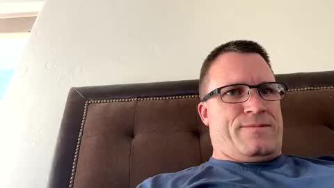 Snapshot of bigger22332233 chatting on January 15, 10:35 pm bigger22332233 online show from January 15, 10:35 pm