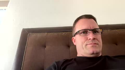 Snapshot of bigger22332233 chatting on January 17, 9:28 pm bigger22332233 online show from January 17, 9:28 pm