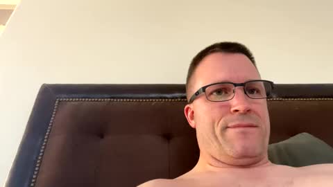 Snapshot of bigger22332233 chatting on January 24, 11:56 pm bigger22332233 online show from January 24, 11:56 pm