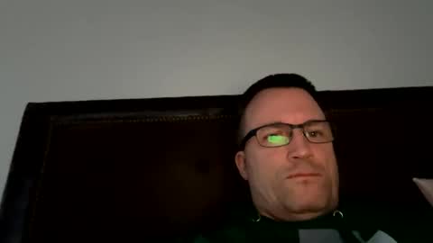 Snapshot of bigger22332233 chatting on January 31, 1:01 am bigger22332233 online show from January 31, 1:01 am