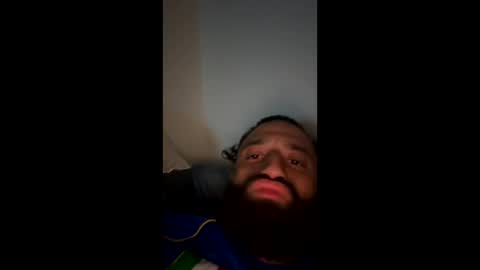 Snapshot of biggestdickyet chatting on October 15, 3:50 am biggestdickyet online show from October 15, 3:50 am