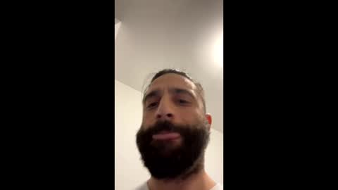 Snapshot of biggestdickyet chatting on November 19, 3:50 am biggestdickyet online show from November 19, 3:50 am