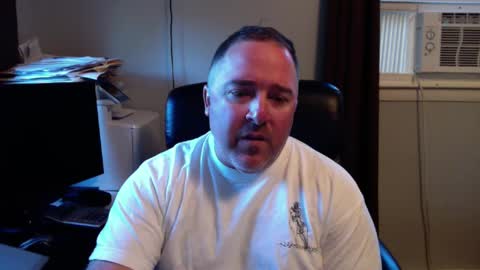 Snapshot of biggy9877 chatting on September 18, 10:01 pm biggy9877 online show from September 18, 10:01 pm