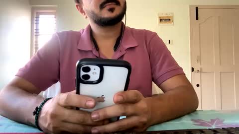 bighandsomesatisfy online show from February 22, 11:46 am
