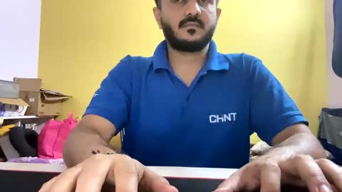 Snapshot of bighandsomesatisfy chatting on March 8, 2:54 pm bighandsomesatisfy online show from March 8, 2:54 pm