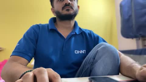 Snapshot of bighandsomesatisfy chatting on March 10, 3:28 pm bighandsomesatisfy online show from March 10, 3:28 pm