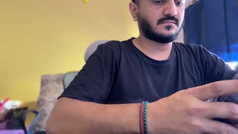 Snapshot of bighandsomesatisfy chatting on March 11, 6:08 am bighandsomesatisfy online show from March 11, 6:08 am