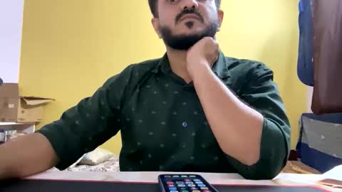 Snapshot of bighandsomesatisfy chatting on March 18, 7:39 pm bighandsomesatisfy online show from March 18, 7:39 pm