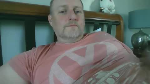 Snapshot of bigjimm71 chatting on May 1, 8:52 am bigjimm71 online show from May 1, 8:52 am