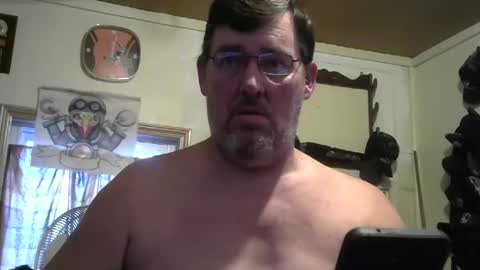 Snapshot of bigjohn41000 chatting on October 28, 9:50 pm bigjohn41000 online show from October 28, 9:50 pm